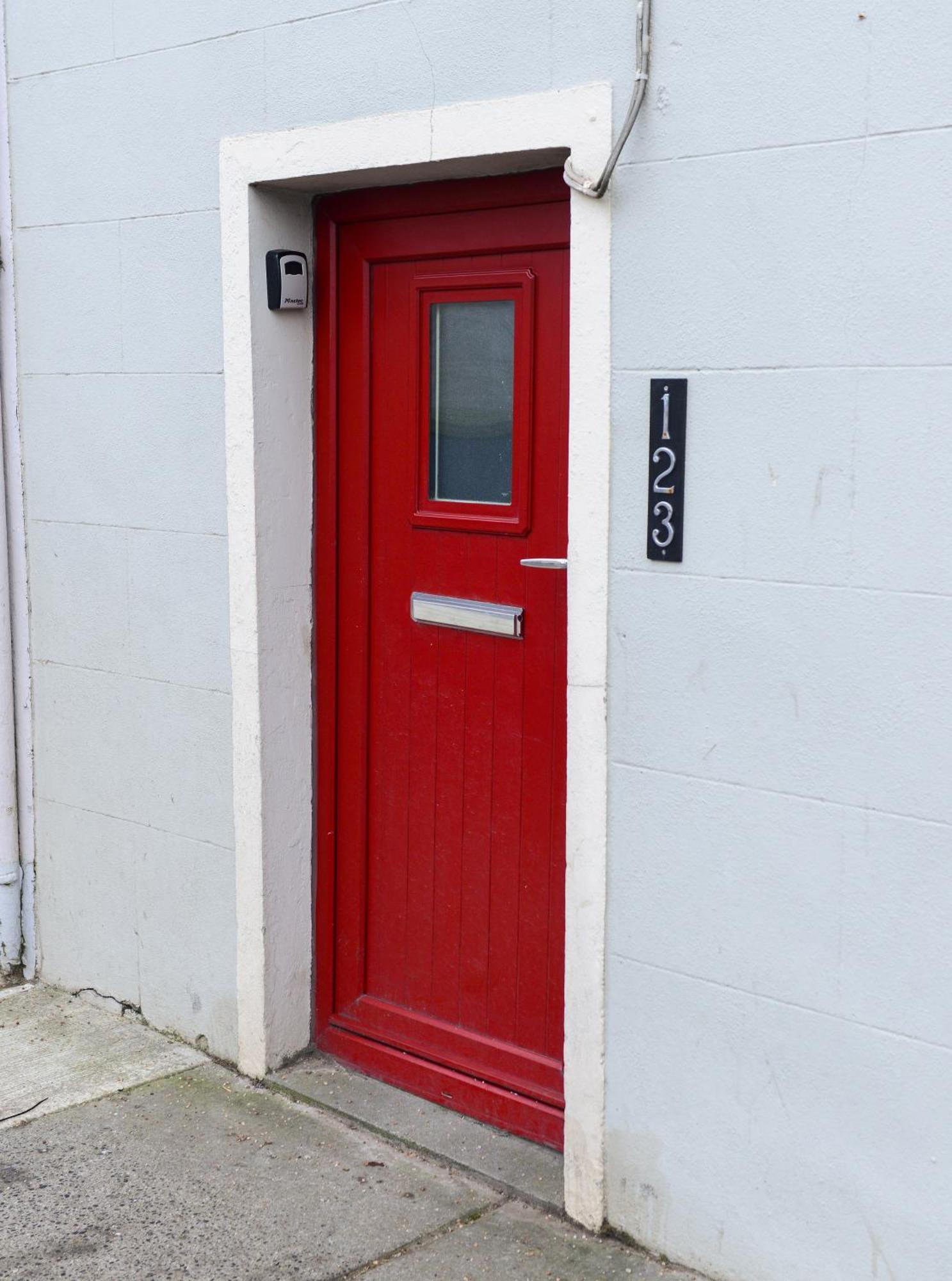 The Red Keep Fab Location - Two Bed - Two Bathrooms -Townhouse Galway Exterior photo